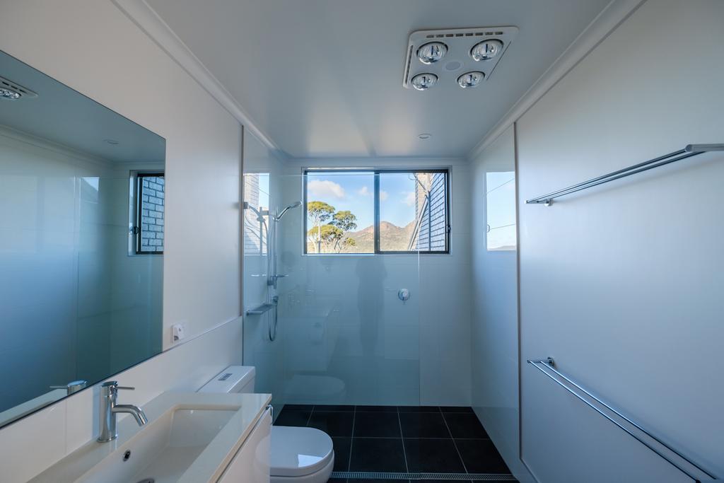Arthouse Freycinet Villa Коулс Бей Екстериор снимка